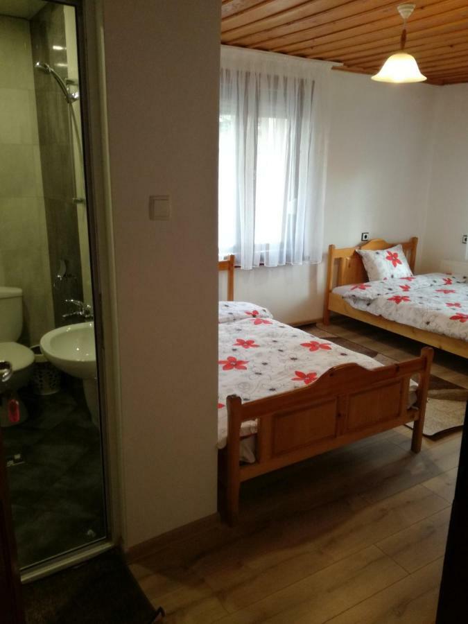 Къща Генчеви Hotell Sarnitsa Eksteriør bilde
